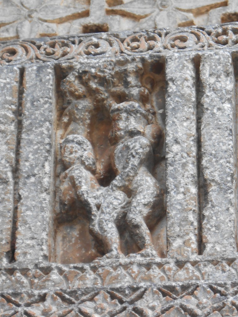 Sculpture on the wall of a temple in Haleebidu