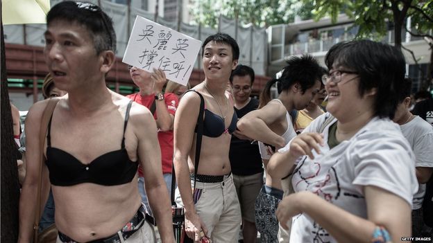 Men wearing bras in Hong Kong to protest against the Breast Assault verdict