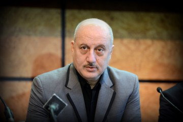 Anupam Kher's 'Actor Prepares' sponsors top award at Kashish 2014